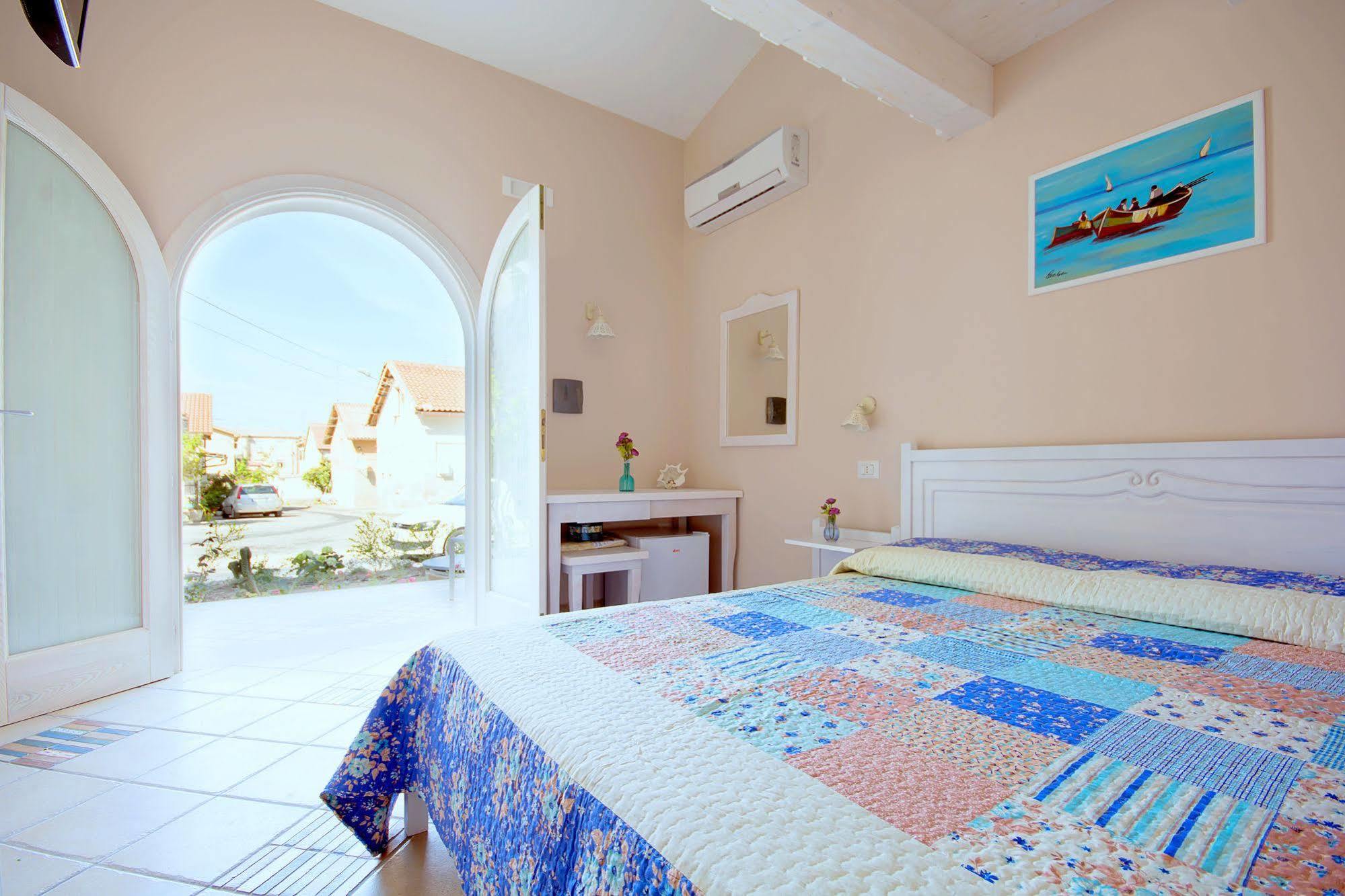 Residenza A Due Passi Dal Mare Hotell Tropea Eksteriør bilde