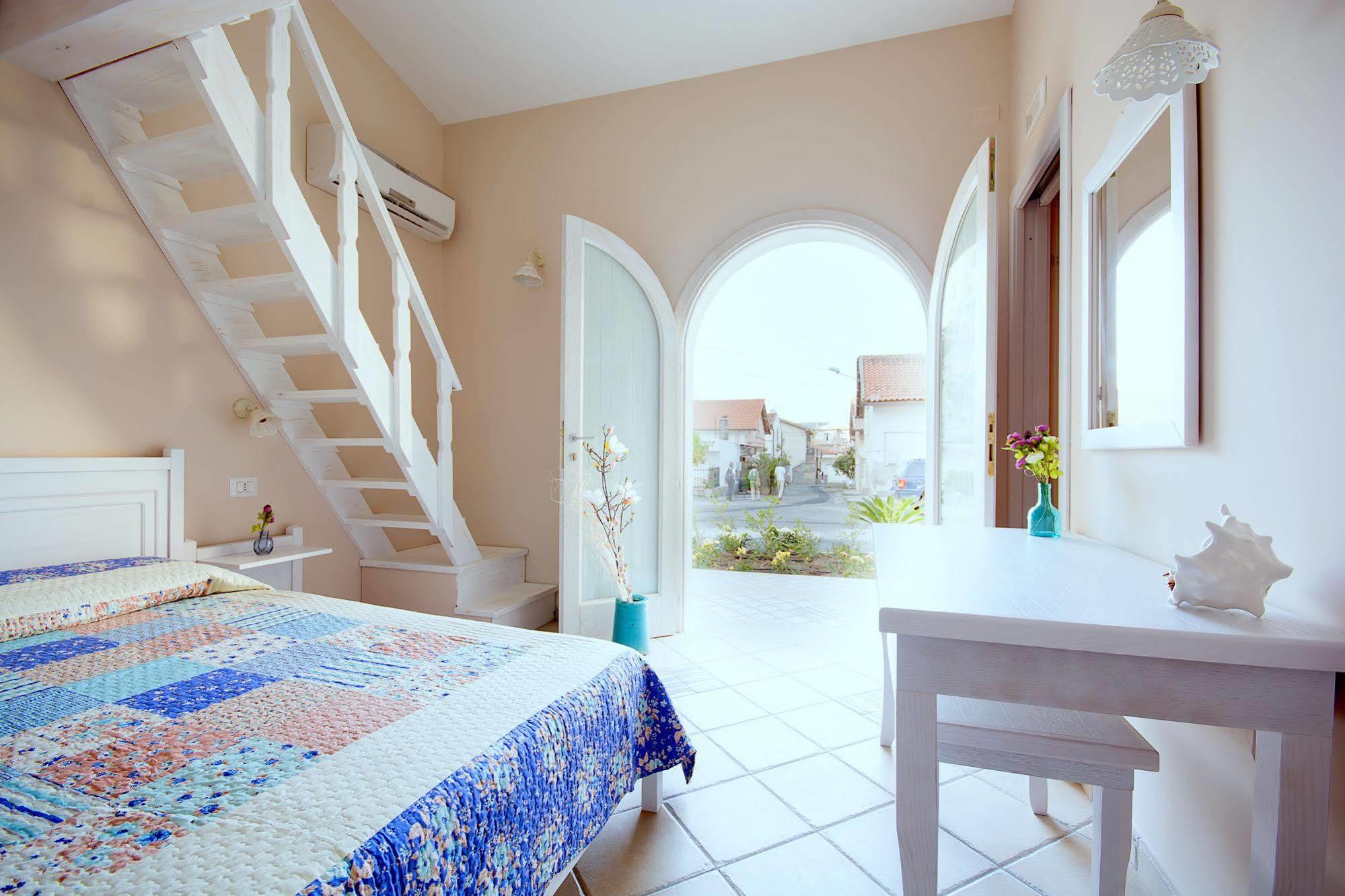 Residenza A Due Passi Dal Mare Hotell Tropea Eksteriør bilde