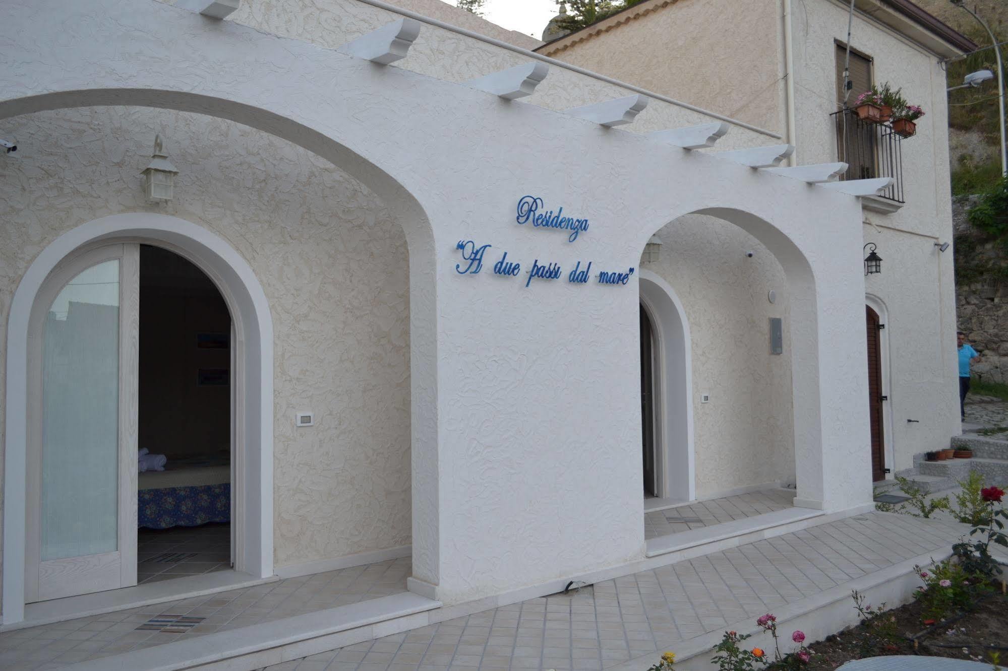 Residenza A Due Passi Dal Mare Hotell Tropea Eksteriør bilde